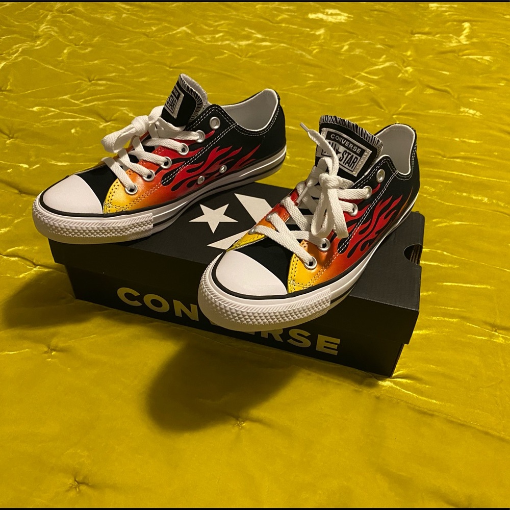 Converse FLAMES